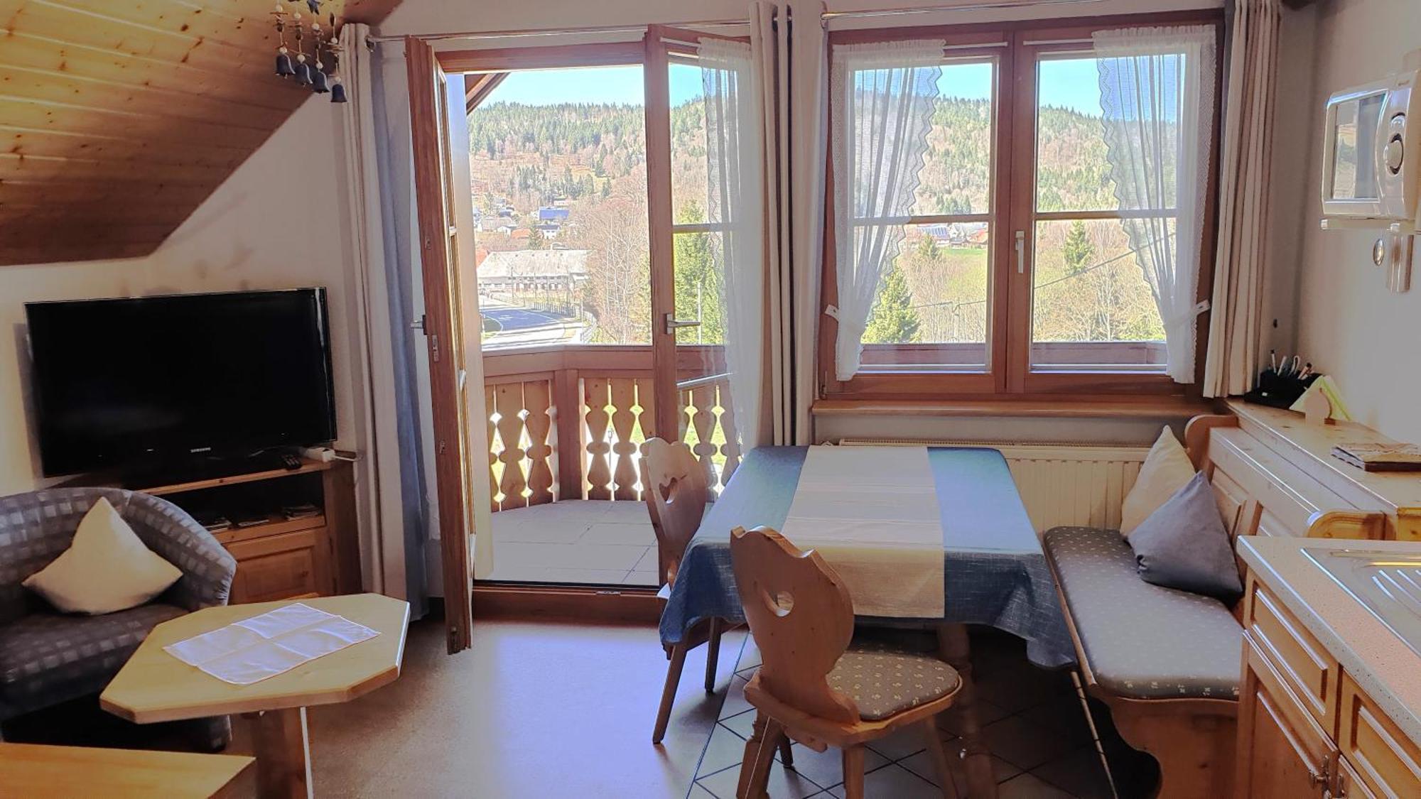 Haus Am Kreuzbuehl Apartment Dachsberg im Schwarzwald Luaran gambar
